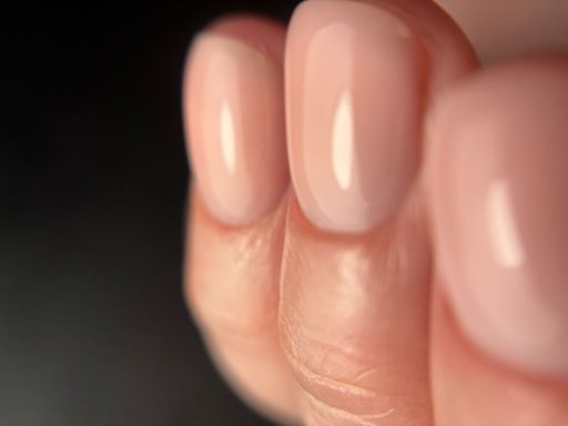 Glanzende naturel nagels bij Equipar